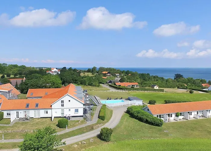 Ormar - 300m From The Sea By Interhome